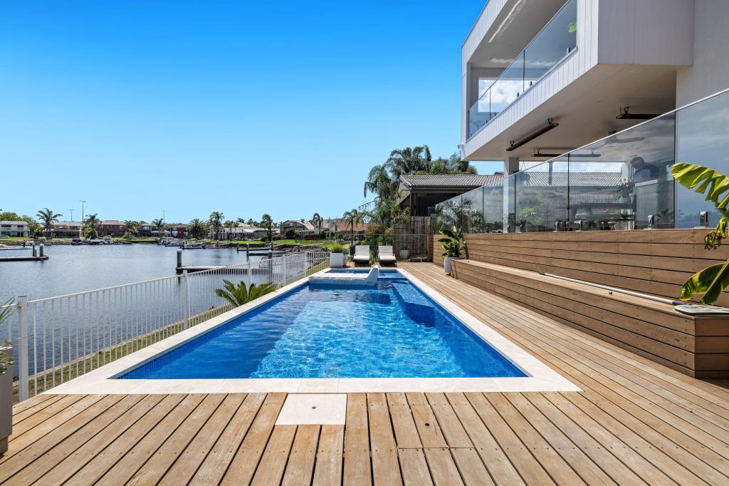 1 Palm Beach Dr, Patterson Lakes, VIC 3197