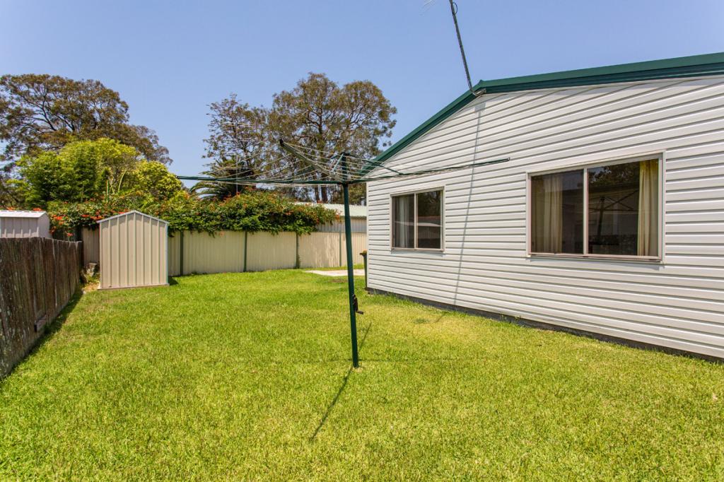 13a Goobarabah Ave, Lake Haven, NSW 2263