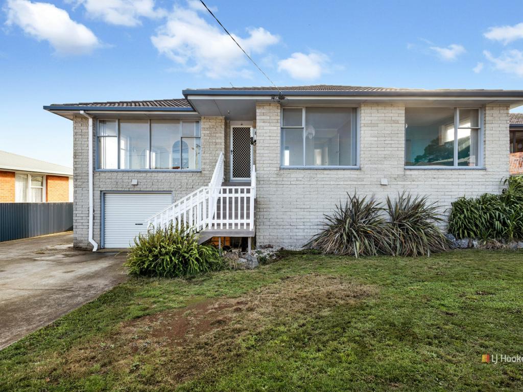 22 Croft Ave, Devonport, TAS 7310