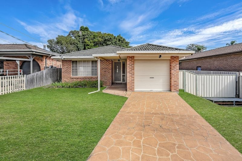 8 Merinda Ave, Charmhaven, NSW 2263