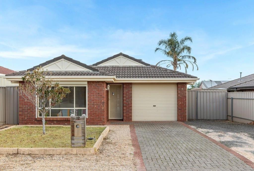 12 Axminster Cres, Craigmore, SA 5114