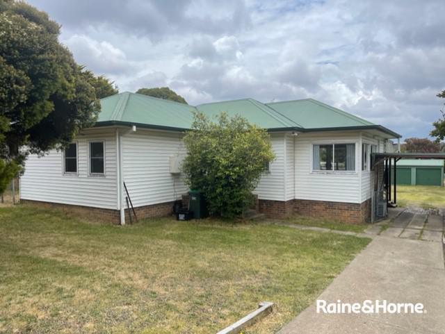 39 Taylor St, Armidale, NSW 2350