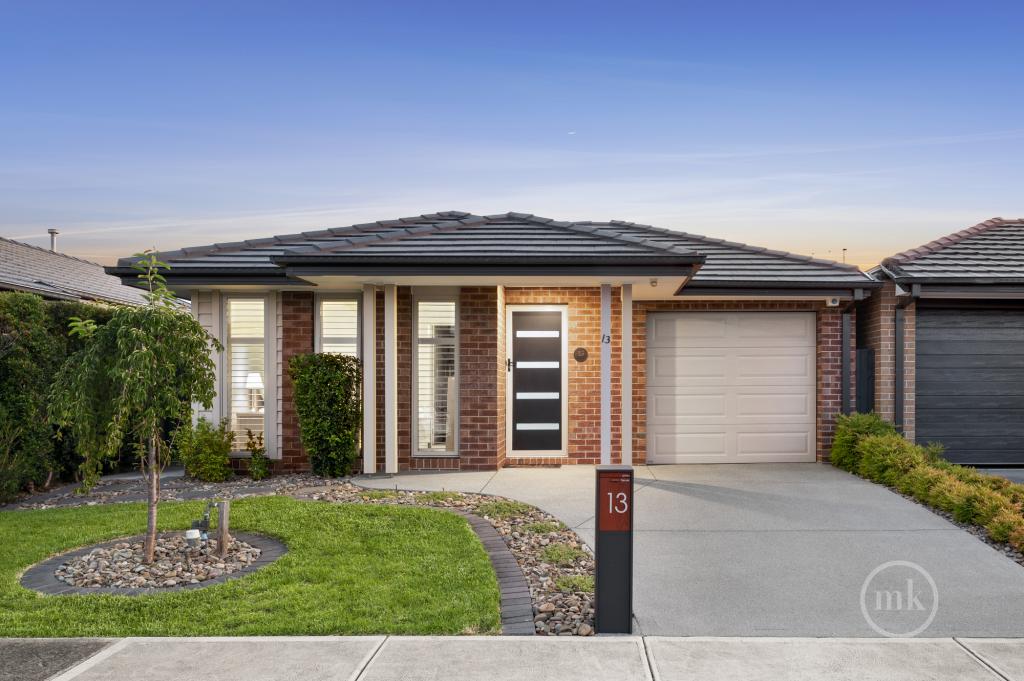 13 SLIGO ST, DOREEN, VIC 3754