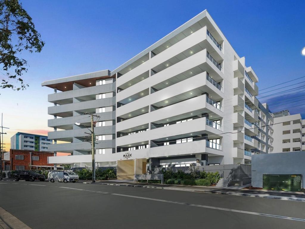 122/74 RESTWELL ST, BANKSTOWN, NSW 2200