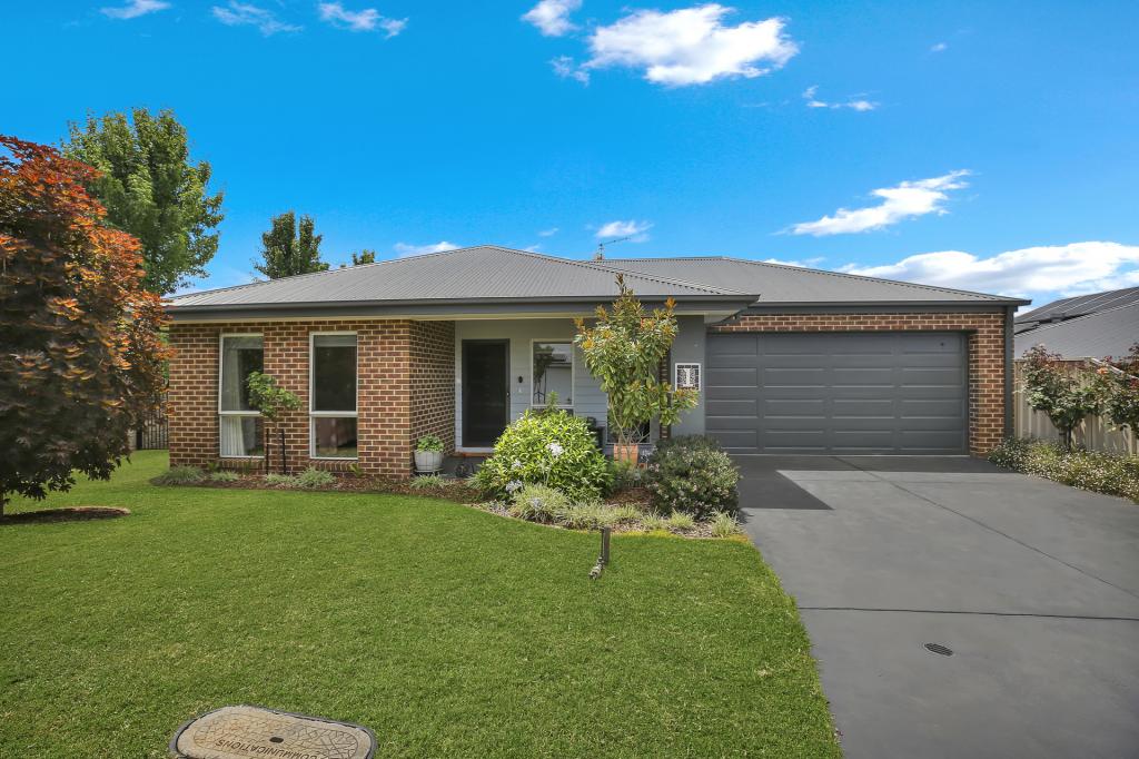 1 Cowan Ct, Neerim South, VIC 3831