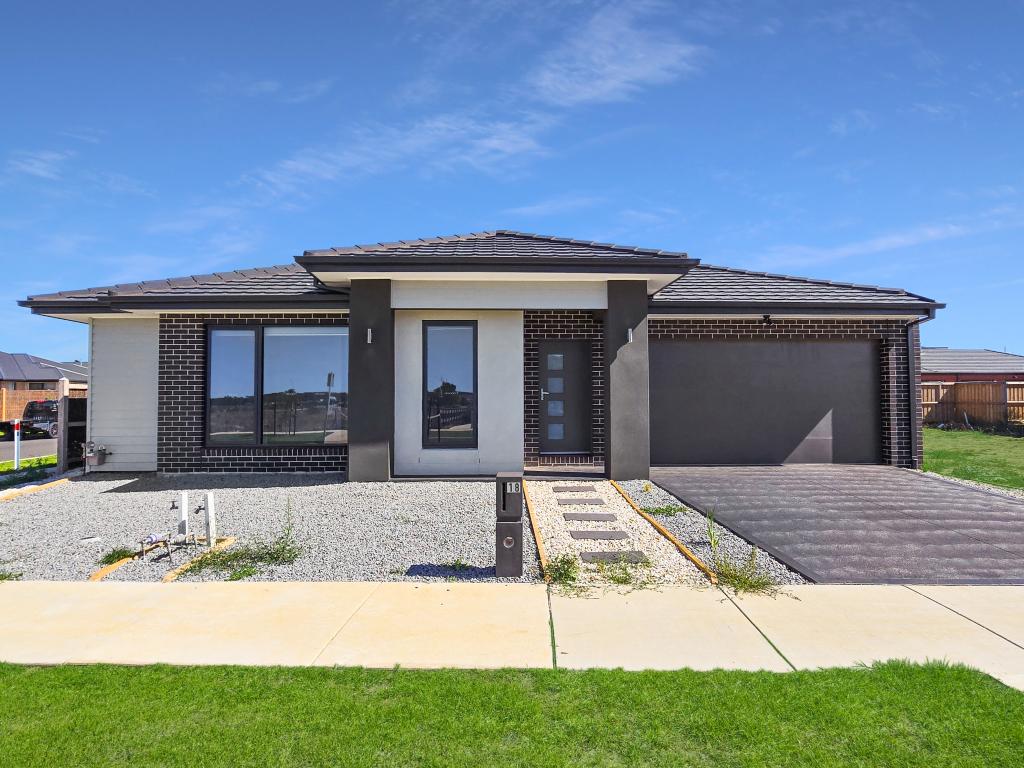 18 Verona Gr, Armstrong Creek, VIC 3217