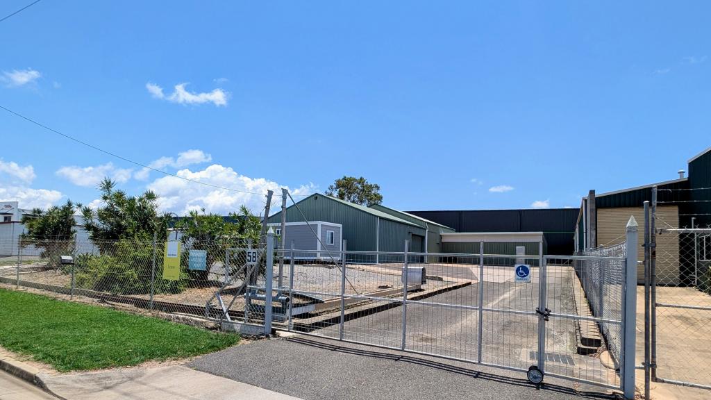 58 Callemondah Dr, Clinton, QLD 4680