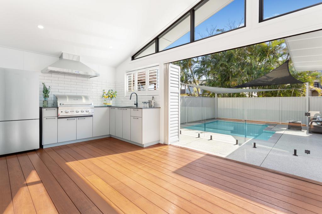 29 Third Ave, Palm Beach, QLD 4221