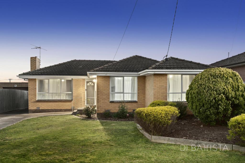 53 Wattleglen St, Craigieburn, VIC 3064