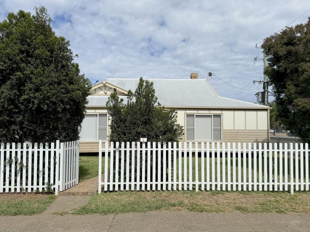 1 Frome St, Moree, NSW 2400