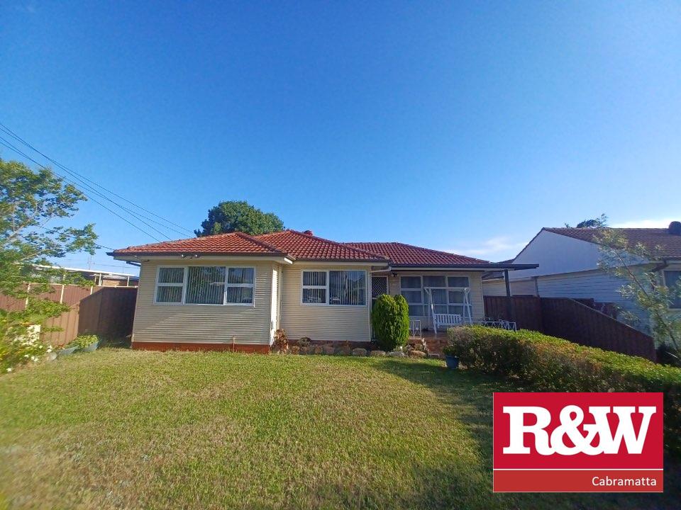 18 Wildman Ave, Liverpool, NSW 2170