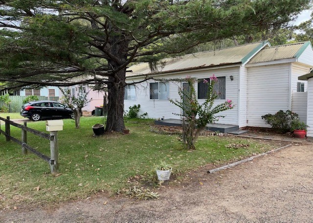 1 Sylvania Rd, Umina Beach, NSW 2257