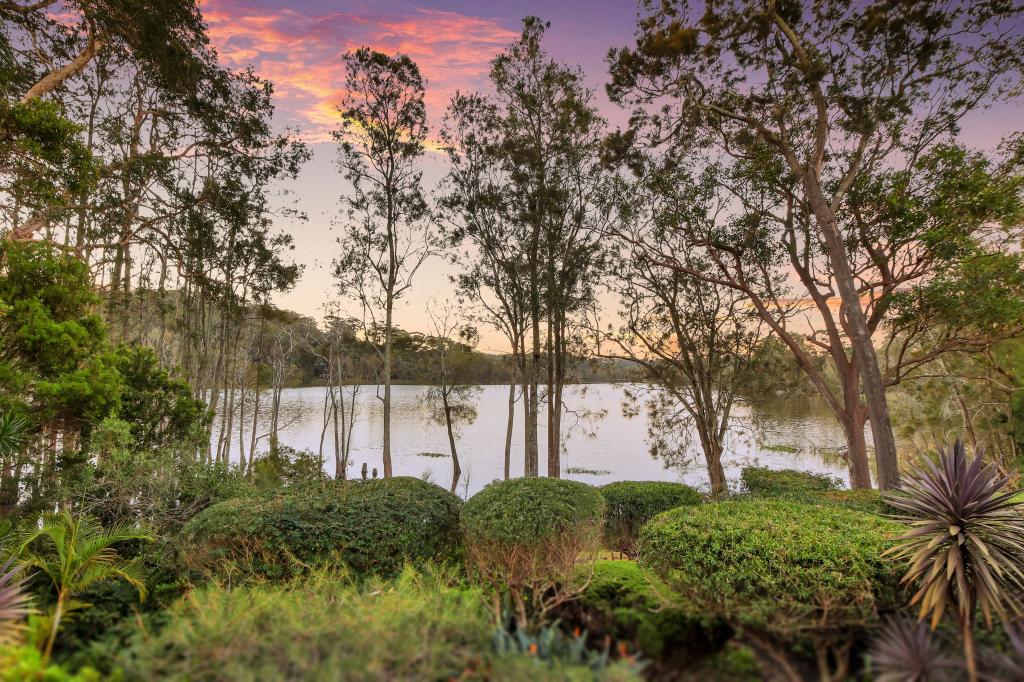 163a The Round Dr, Avoca Beach, NSW 2251