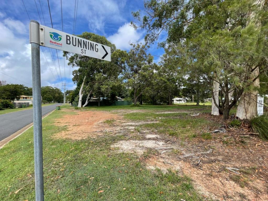 18 Bunning St, Russell Island, QLD 4184