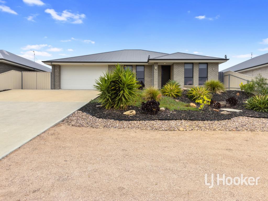 7 Gill St, Moonta Bay, SA 5558