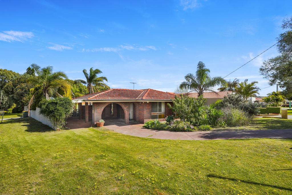 1 WHITTLE PL, STIRLING, WA 6021