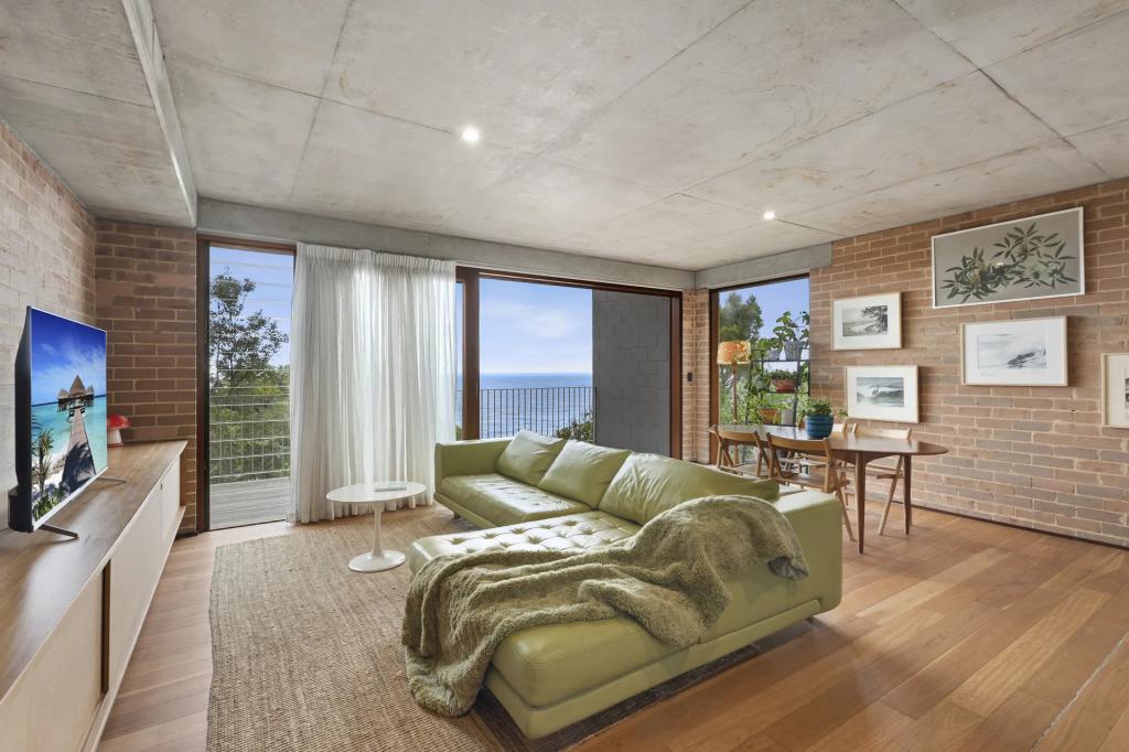 230a Barrenjoey Rd, Newport, NSW 2106