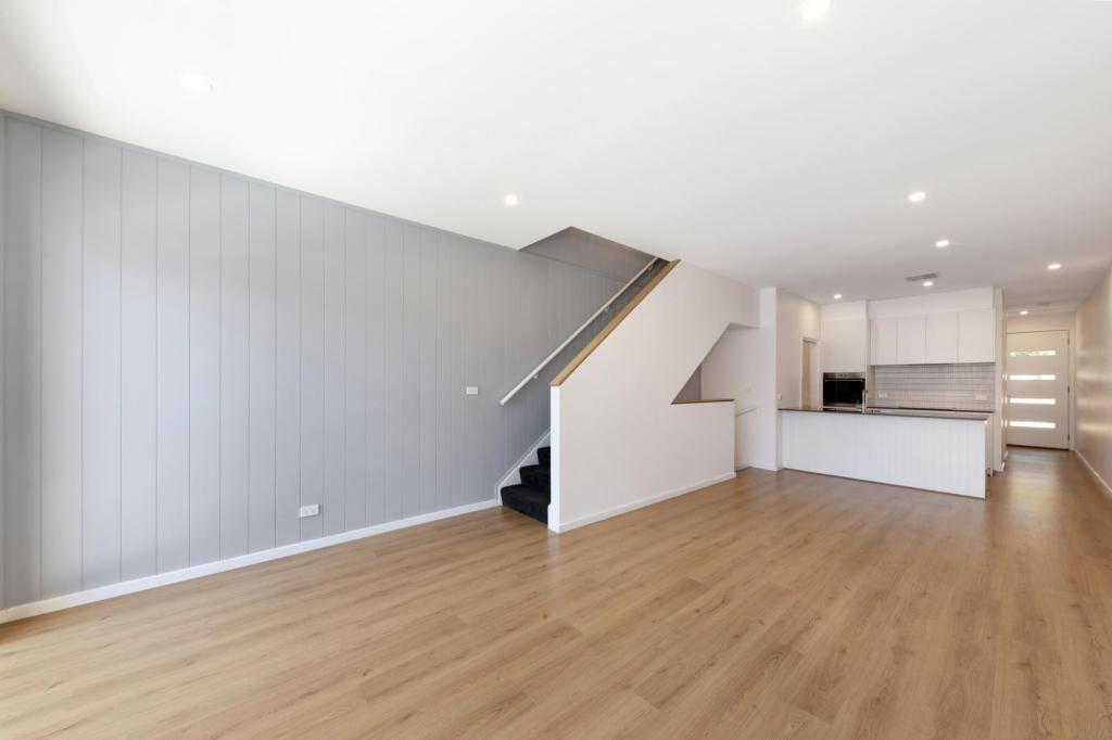 23/2 Eureka Way, Denman Prospect, ACT 2611