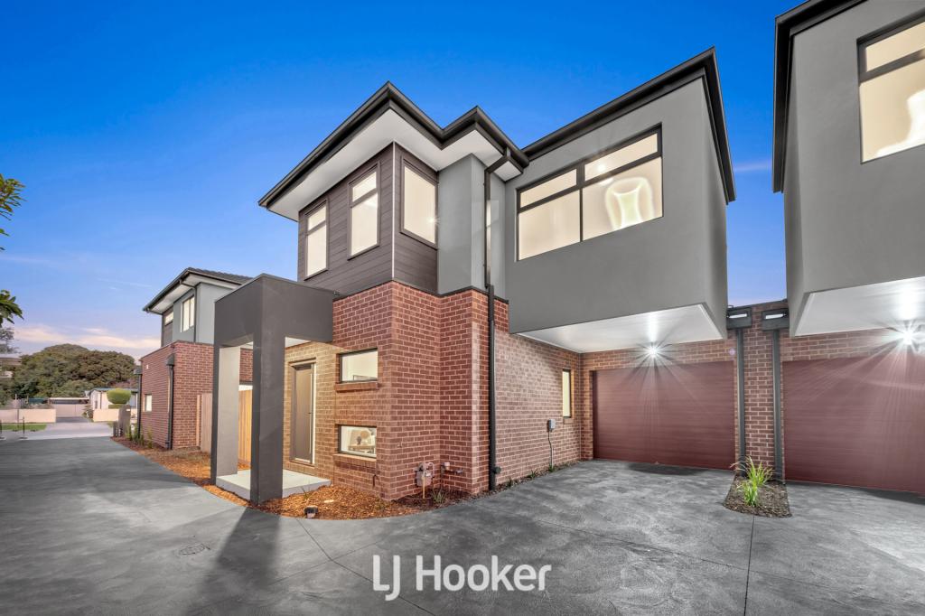 2 & 3 Of 1 Clive St, Hampton Park, VIC 3976