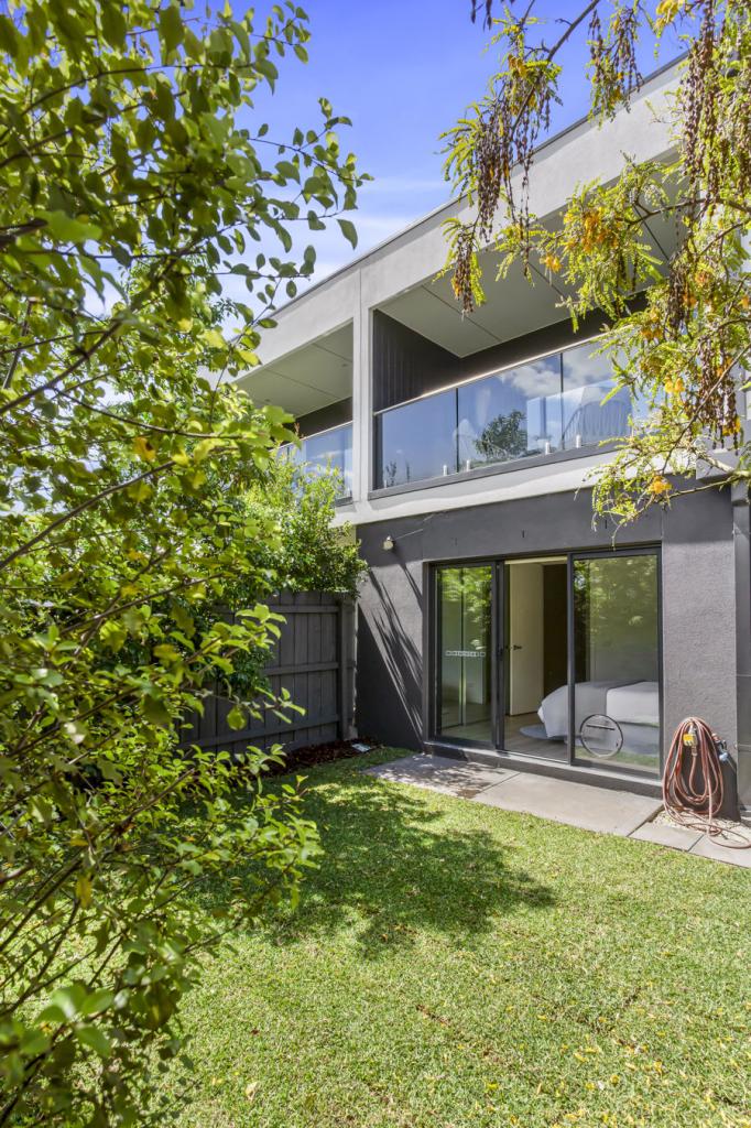 2/211 Liberty Pde, Heidelberg West, VIC 3081