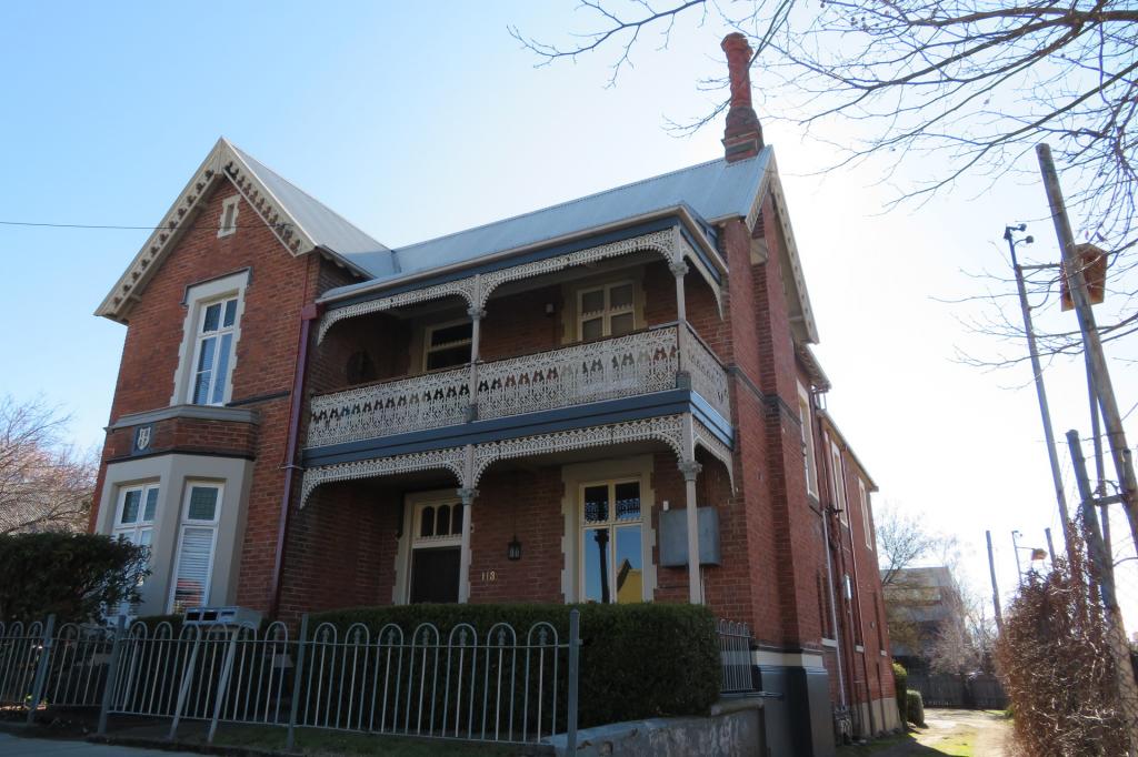 Suite 4/113 Keppel St, Bathurst, NSW 2795