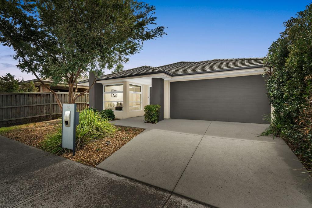 85 Lineham Dr, Cranbourne East, VIC 3977