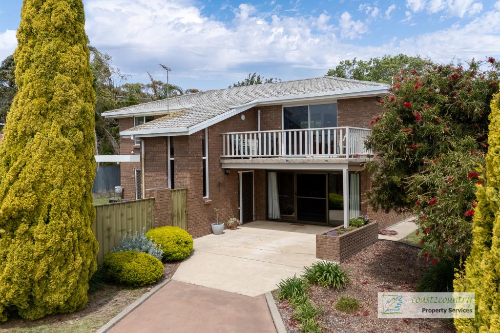 9 West Tce, Meningie, SA 5264