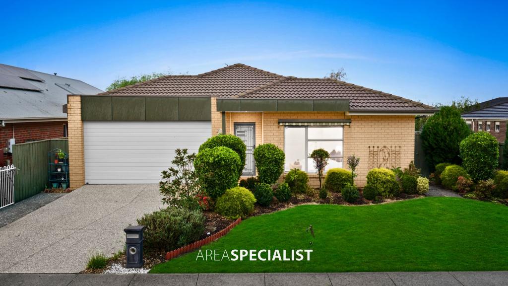 6 Waterbury St, Cranbourne, VIC 3977