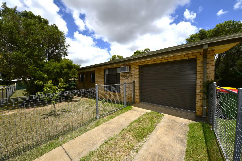 38 Buxton Dr, Gracemere, QLD 4702