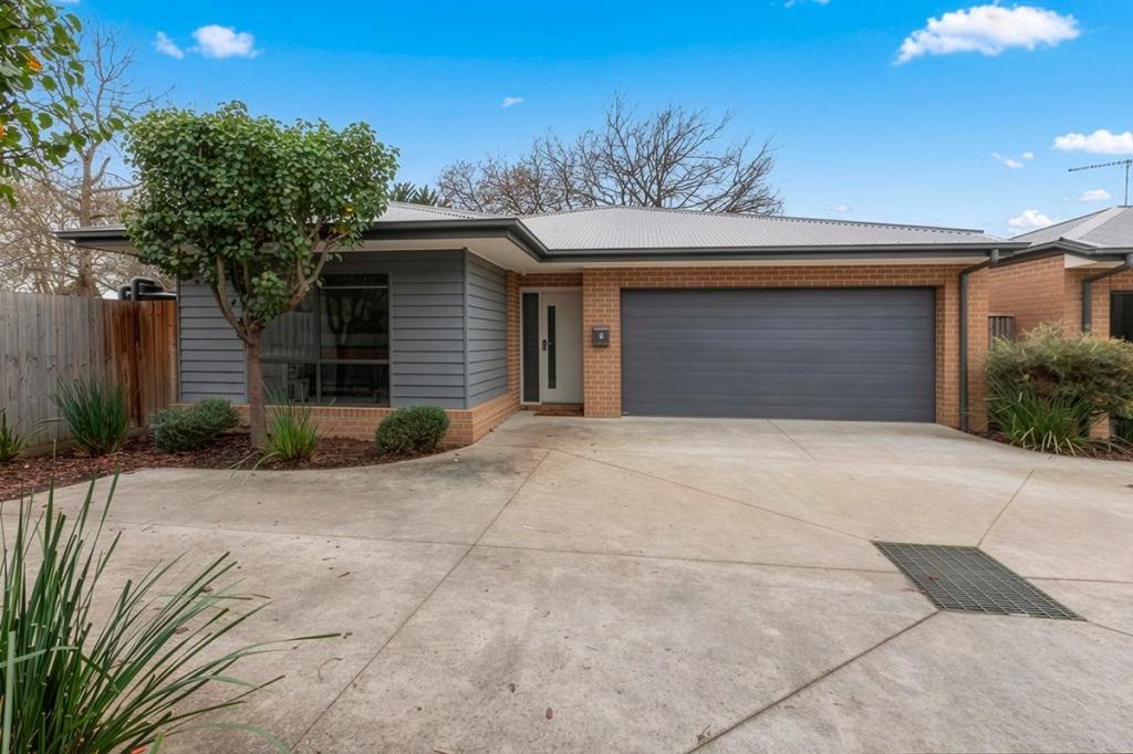 4 Haymic Pl, Tyabb, VIC 3913