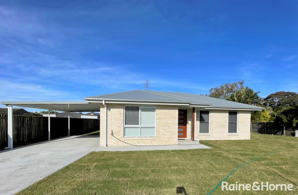 3b Chantilly St, Urangan, QLD 4655