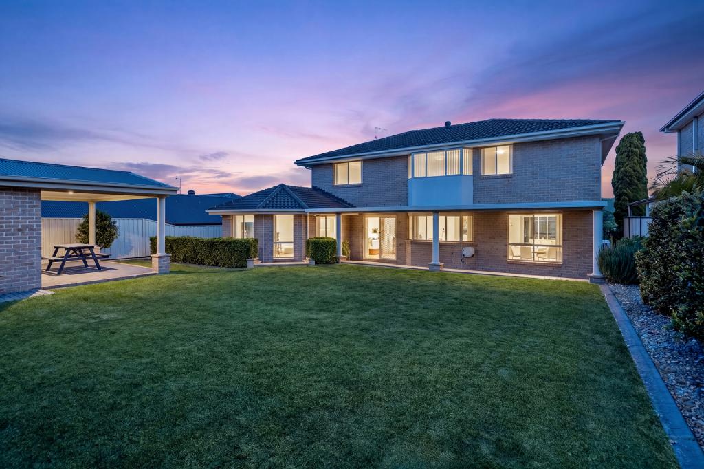 6 Ridgecrest, Cordeaux Heights, NSW 2526