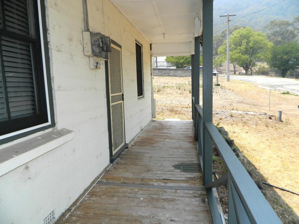 15 Station St, Charbon, NSW 2848