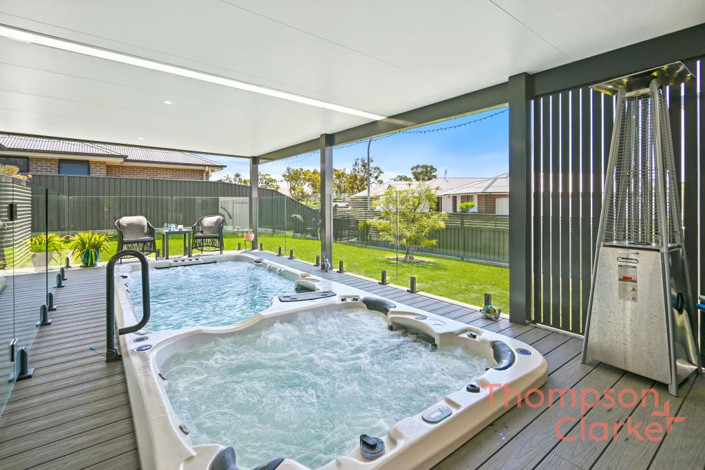 10 Madeline St, Heddon Greta, NSW 2321