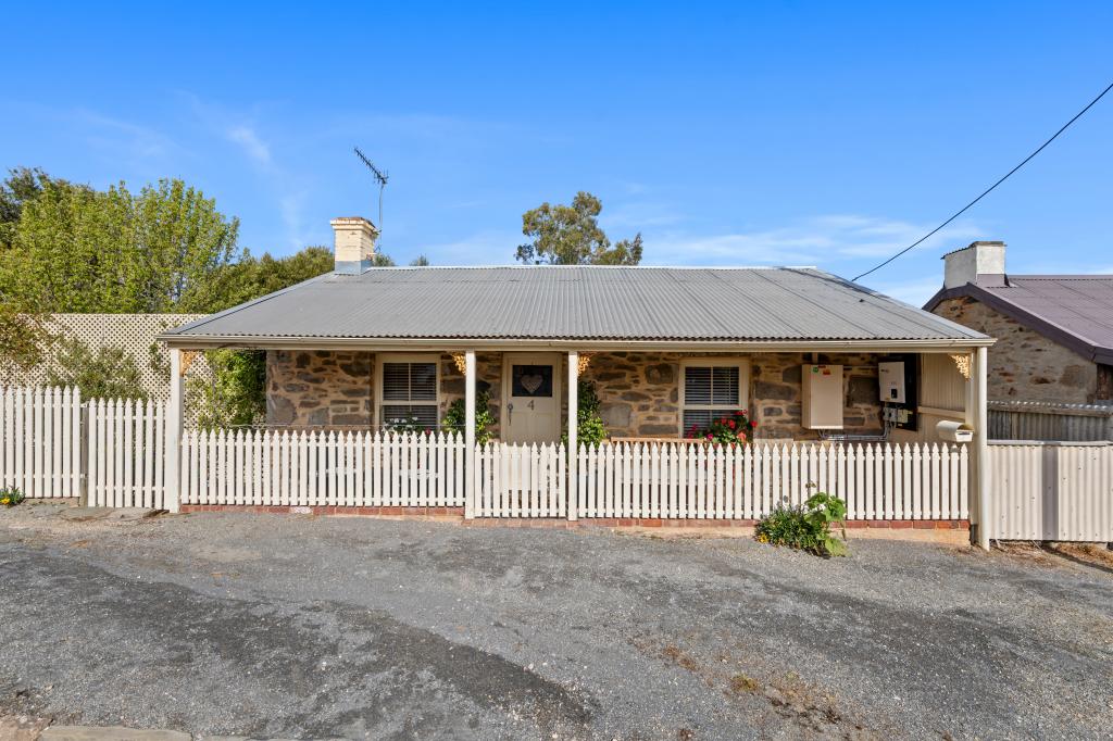 4 Bridge St E, Burra, SA 5417