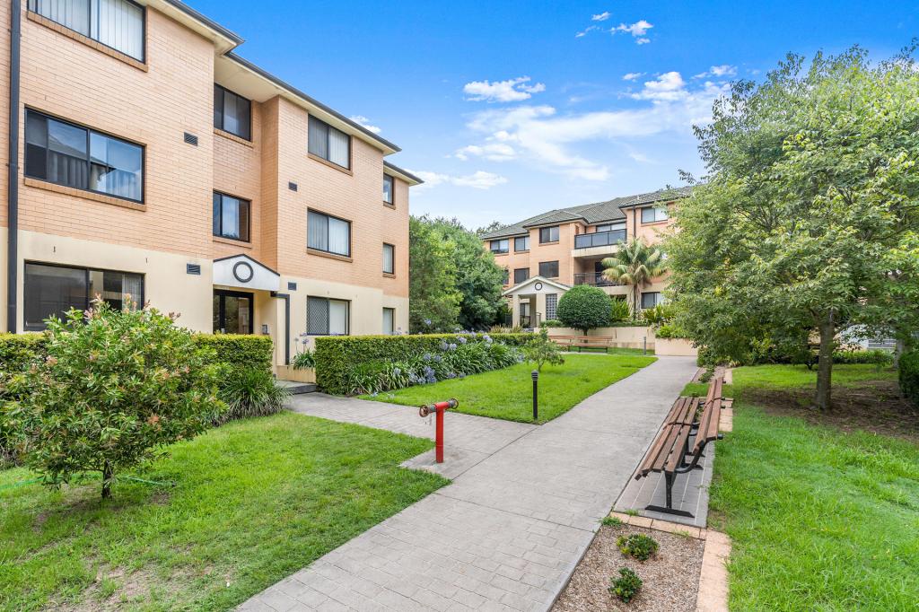 1/104-112 Glencoe St, Sutherland, NSW 2232