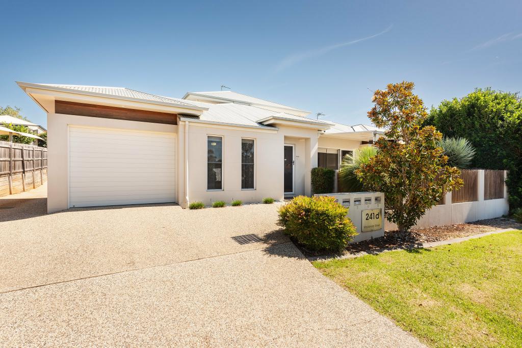 1/241d Mackenzie St, Centenary Heights, QLD 4350