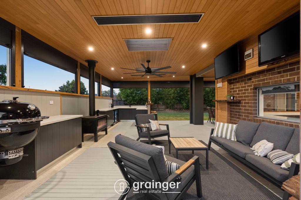 18 Pioneer Way, Officer, VIC 3809