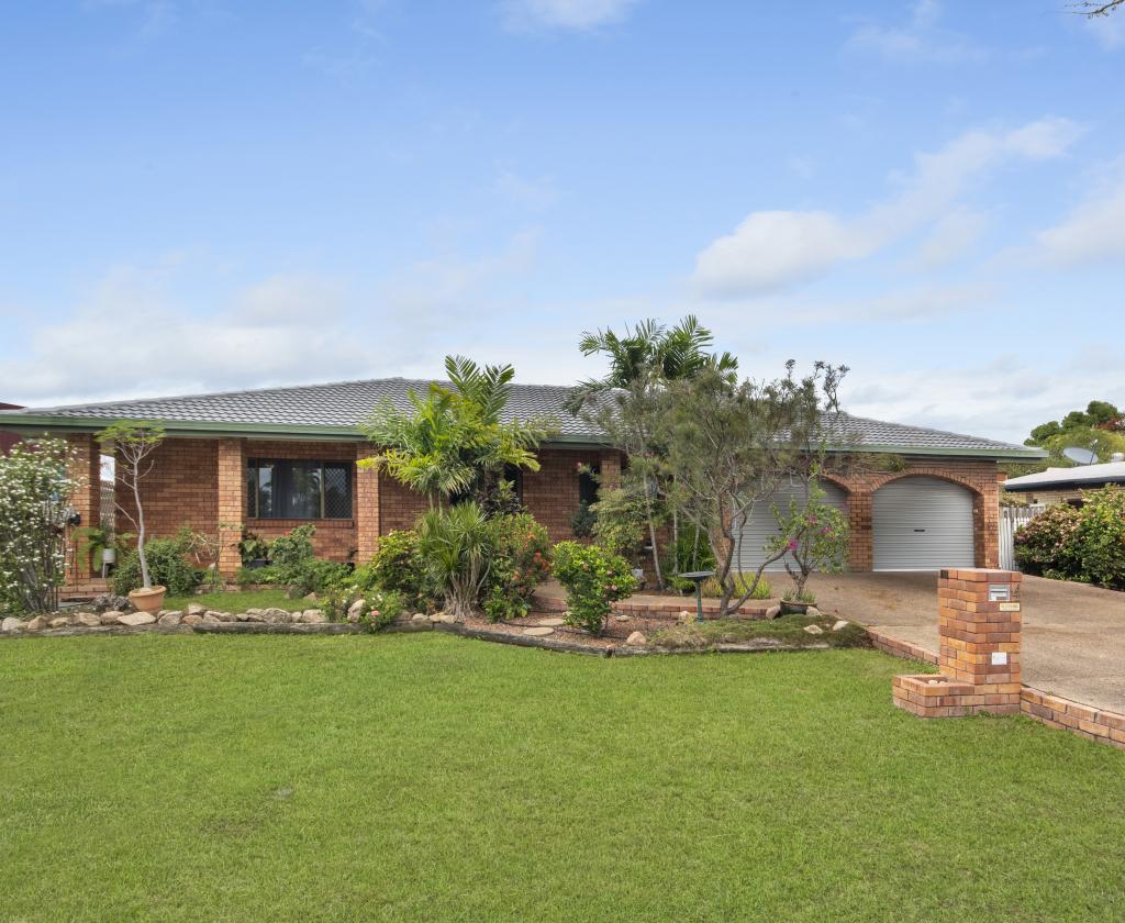 4 Serrano Cres, Cranbrook, QLD 4814