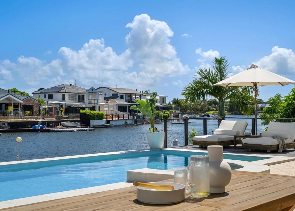 74 Sunbird Ch, Parrearra, QLD 4575