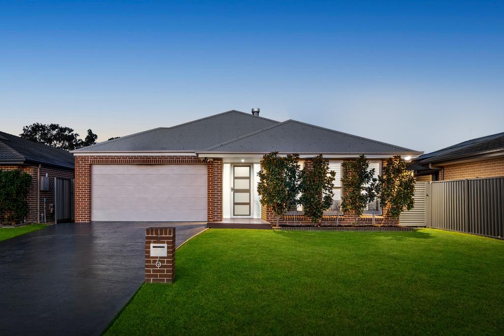 6 Funnell Cl, Camden South, NSW 2570