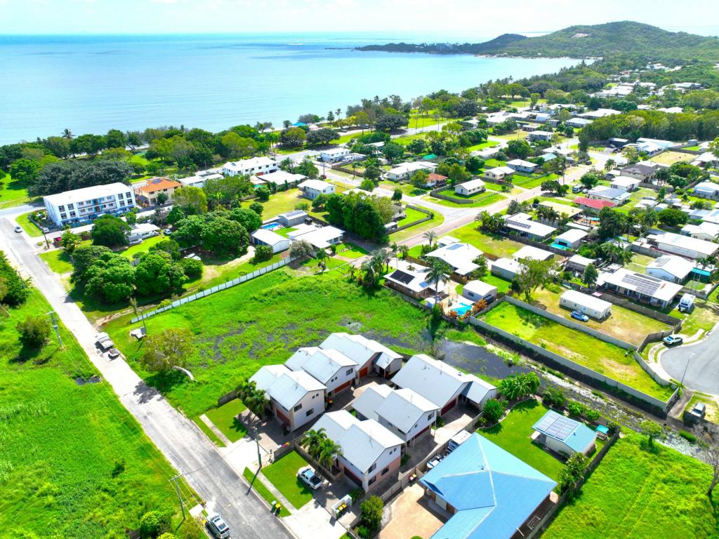 Unit 2,/34 St Kilda St, Bowen, QLD 4805