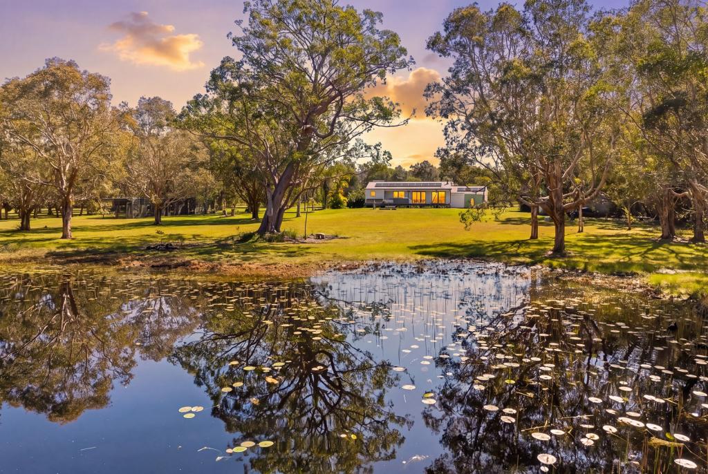 121 Illoura Pl, Cooroibah, QLD 4565