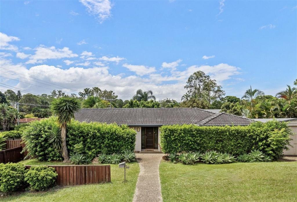 1 Barrine Ct, Petrie, QLD 4502