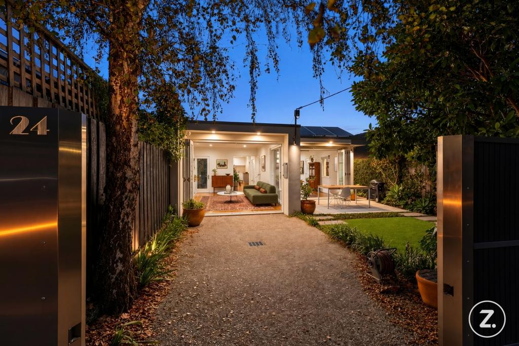 24 Leslie St, Elsternwick, VIC 3185