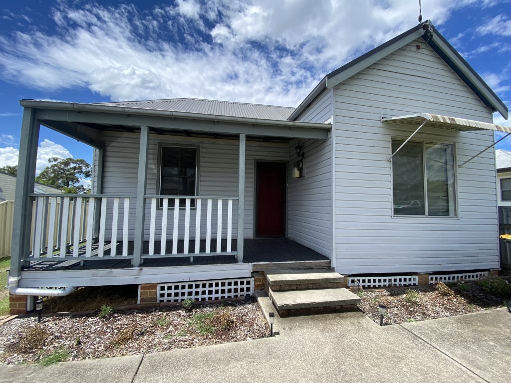 16 Hickey St, Cessnock, NSW 2325