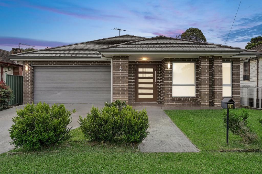 88 Mcclelland St, Chester Hill, NSW 2162