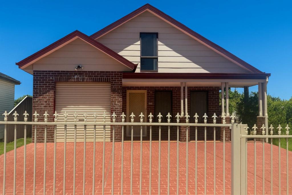 322 CANLEY VALE RD, CANLEY VALE, NSW 2166