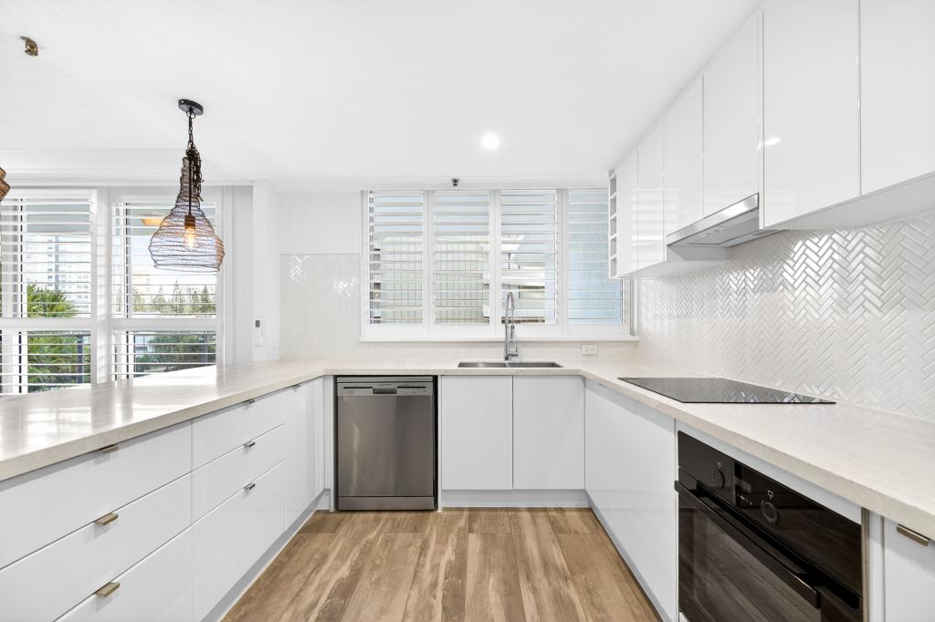 2c/3540 Main Beach Pde, Main Beach, QLD 4217