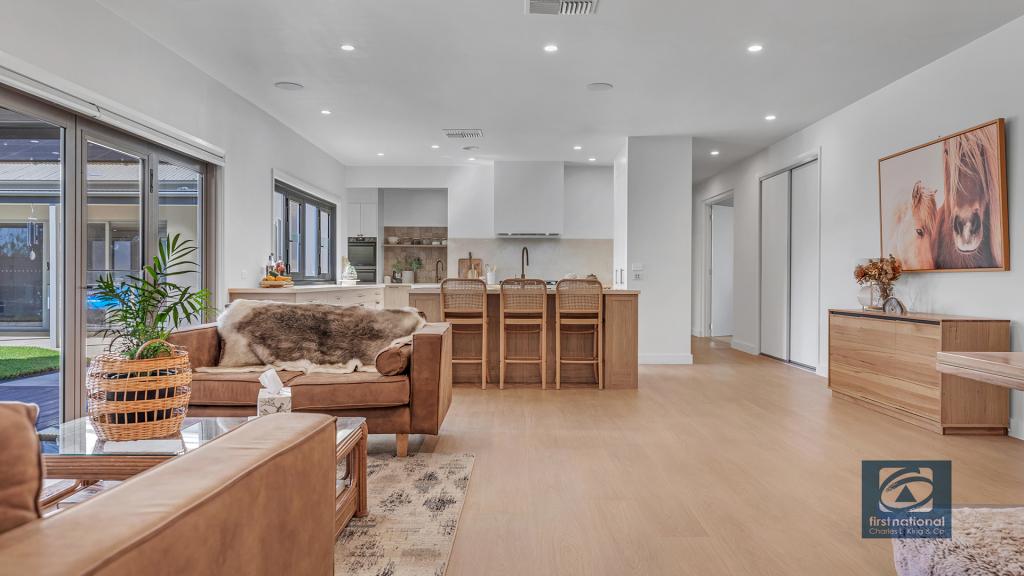 9 Wharparilla Dr, Echuca, VIC 3564